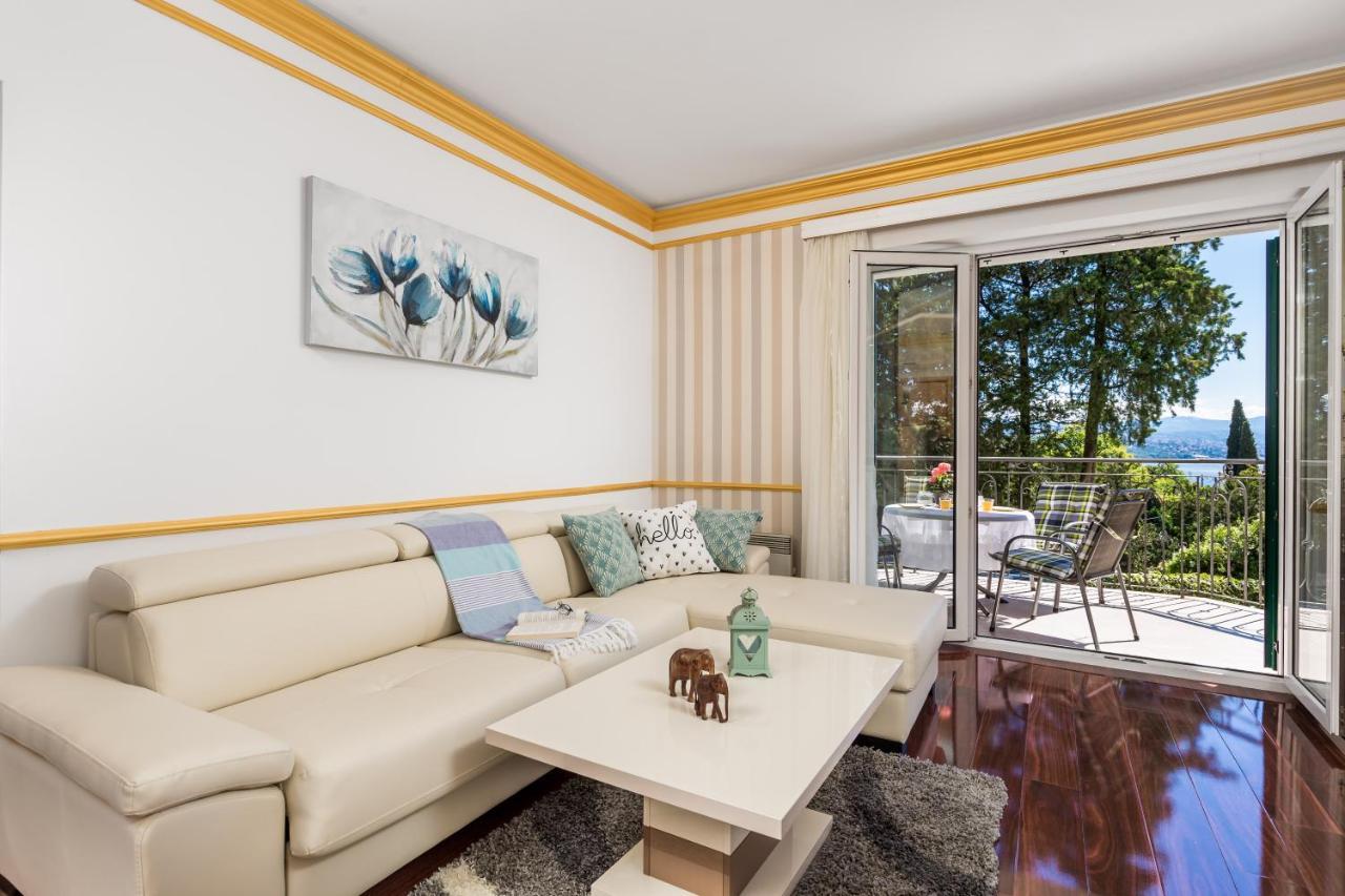 Apartment All For You - With A Swimming Pool Abbazia Esterno foto
